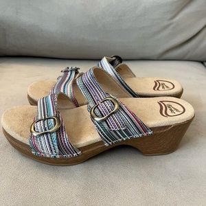 ✨Dansko Sophie multi stripe sandals✨ Worn inside a few times. FREE SHIP ✨